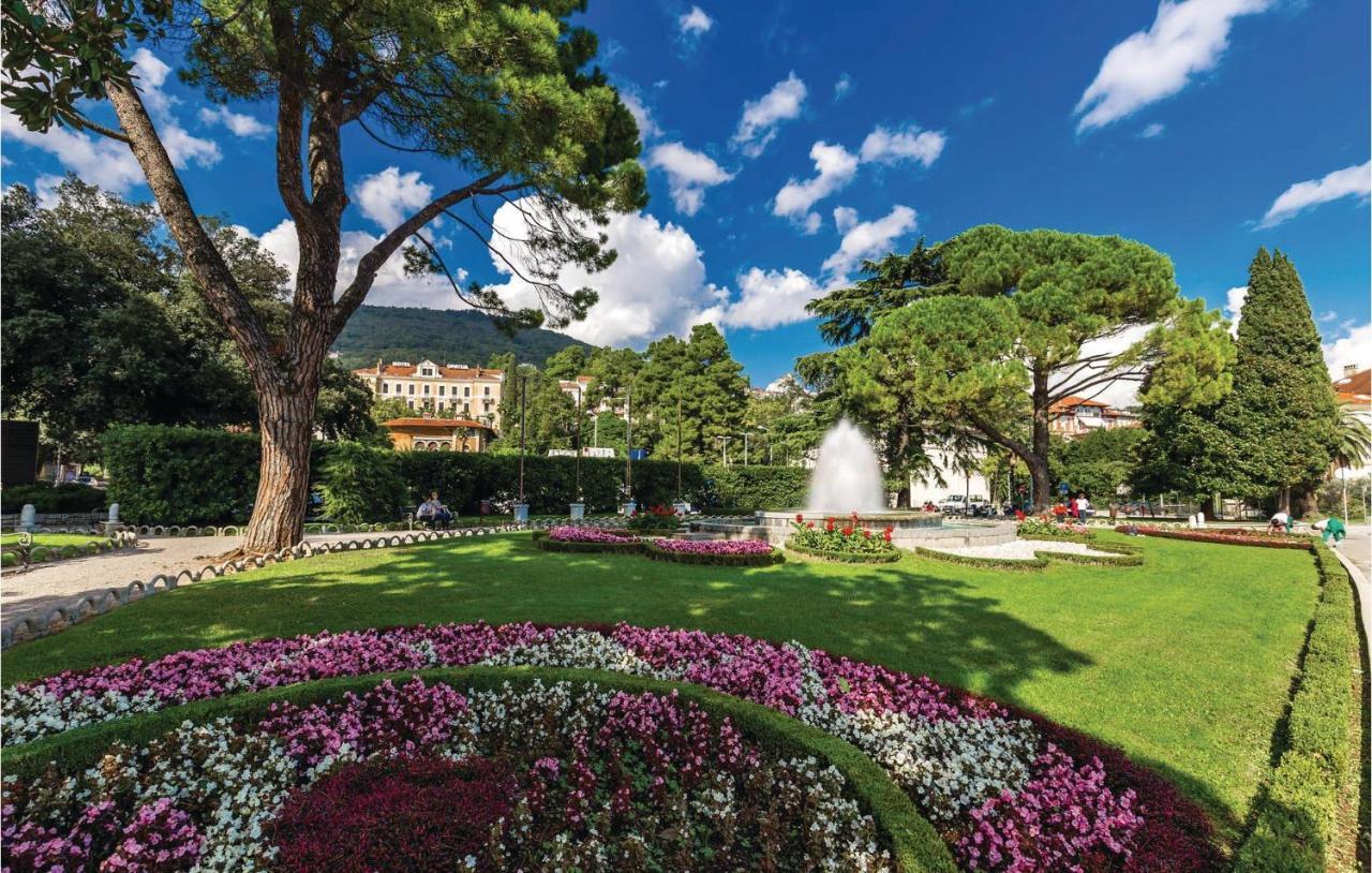 4 Bedroom Nice Apartment In Opatija Exteriér fotografie